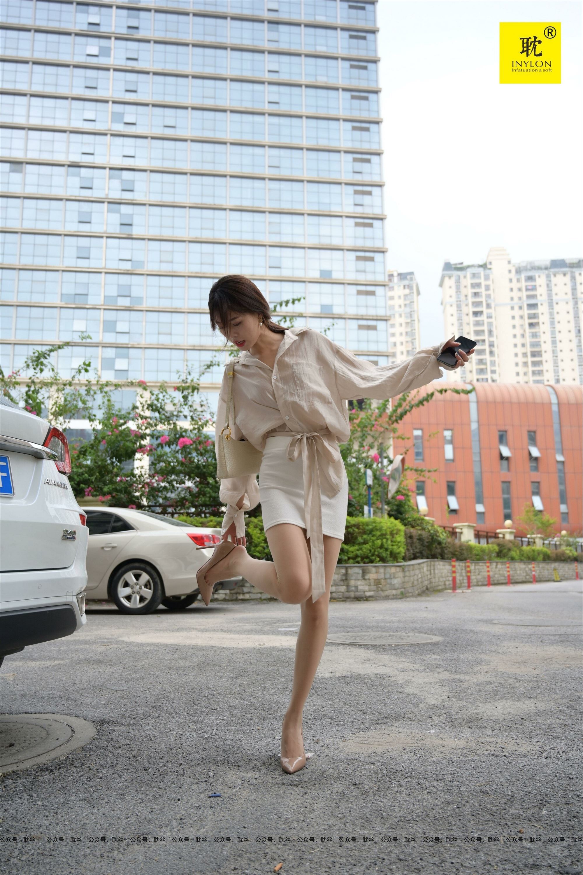 IESS异思趣向  第N种幻想之《一个人下班》①